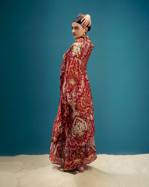 Regal Tapestry - Image 5